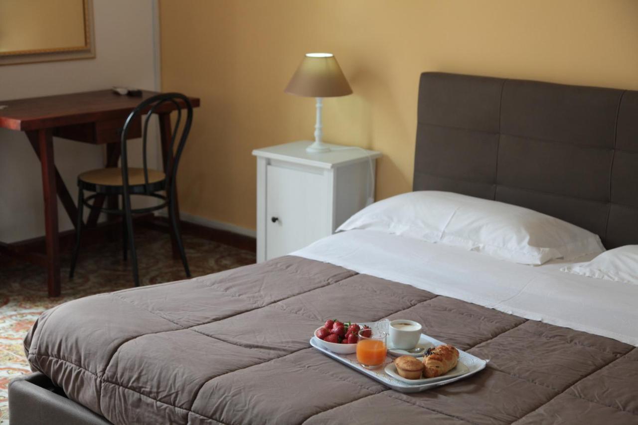 B&B Amelie Lecce Exterior photo